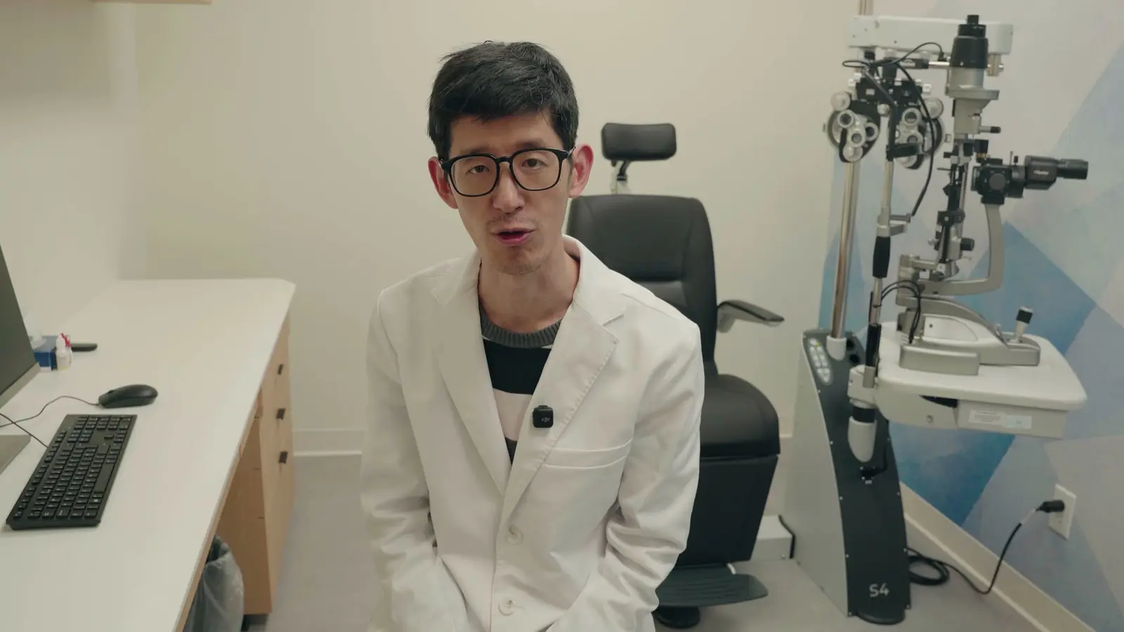 Dr. Walter Liao, ophthalmologist, at Claye Vision & Surgery