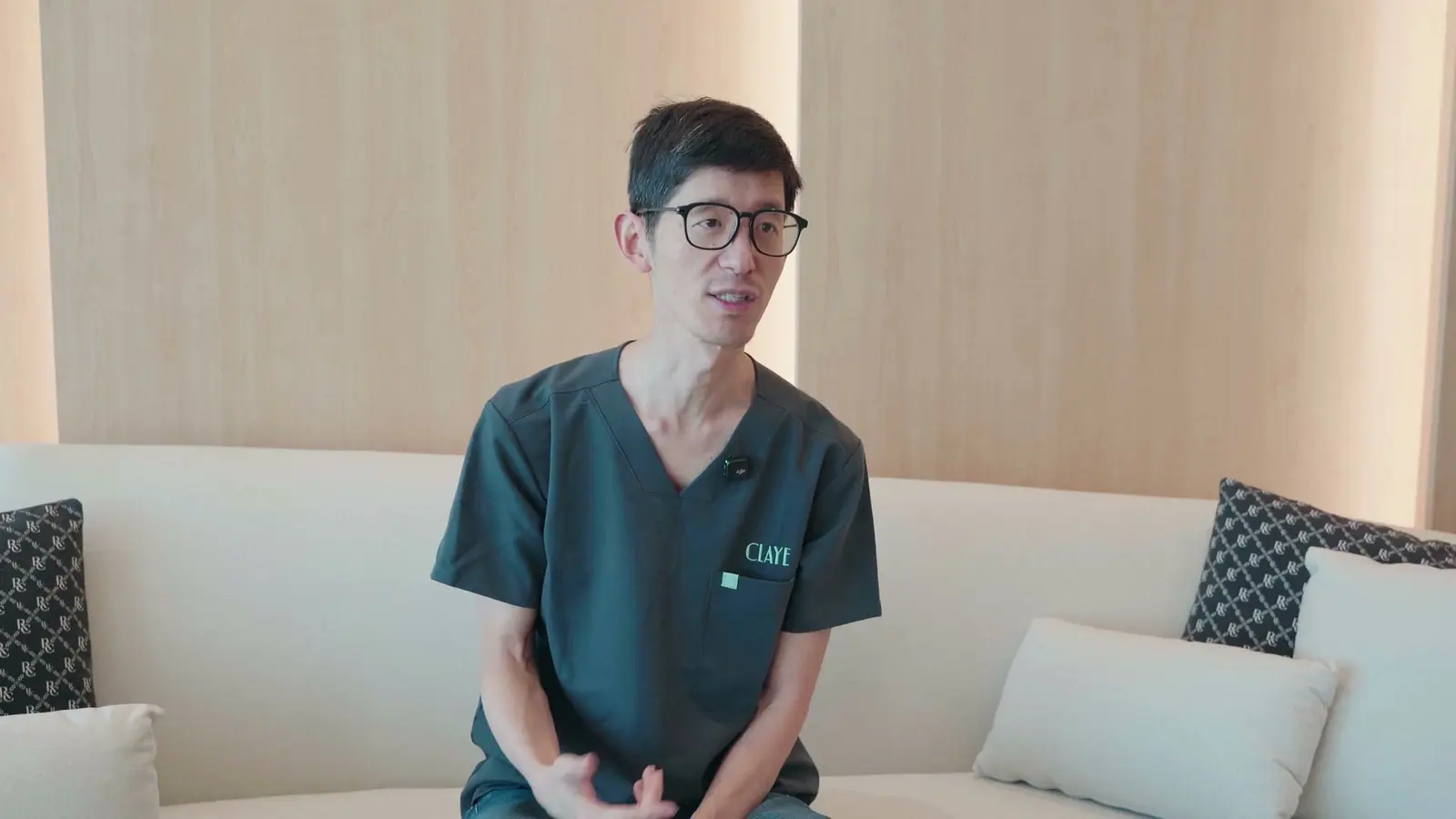 Dr. Walter Liao, ophthalmologist, at Claye Vision & Surgery
